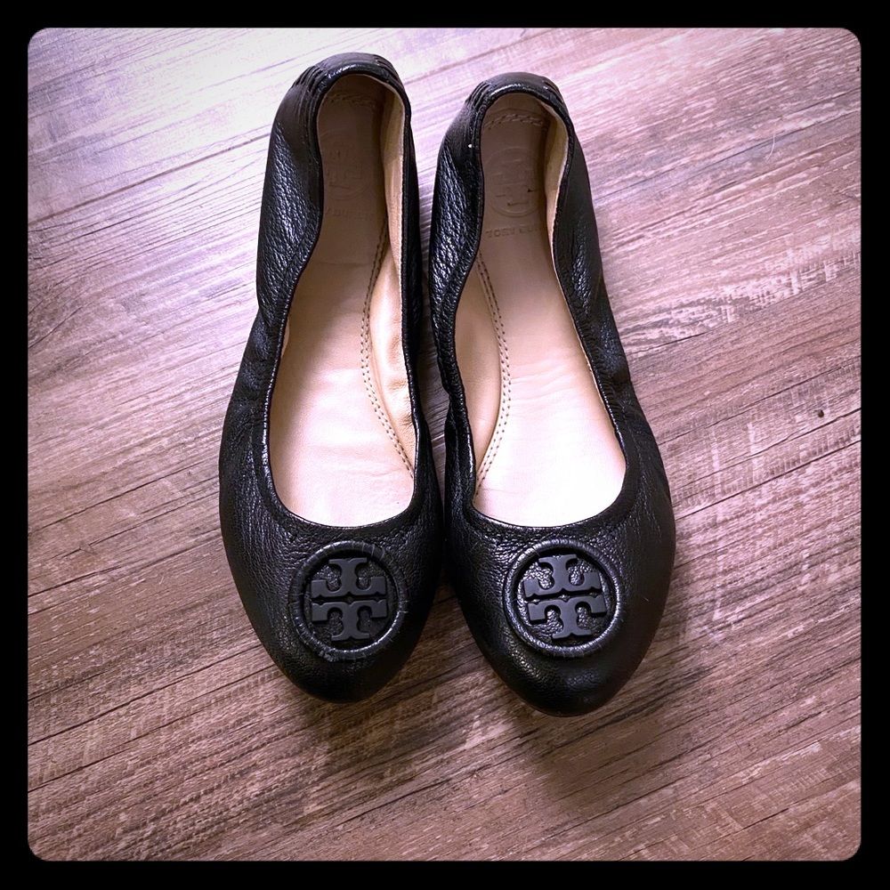 Black Tory Burch flats